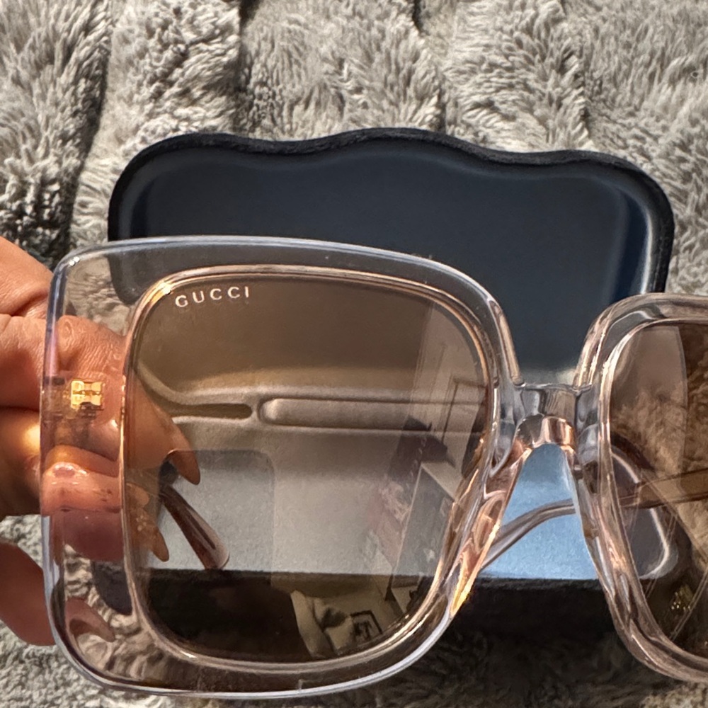 Gucci Translucent Light Brown Oversized Square Su… - image 4
